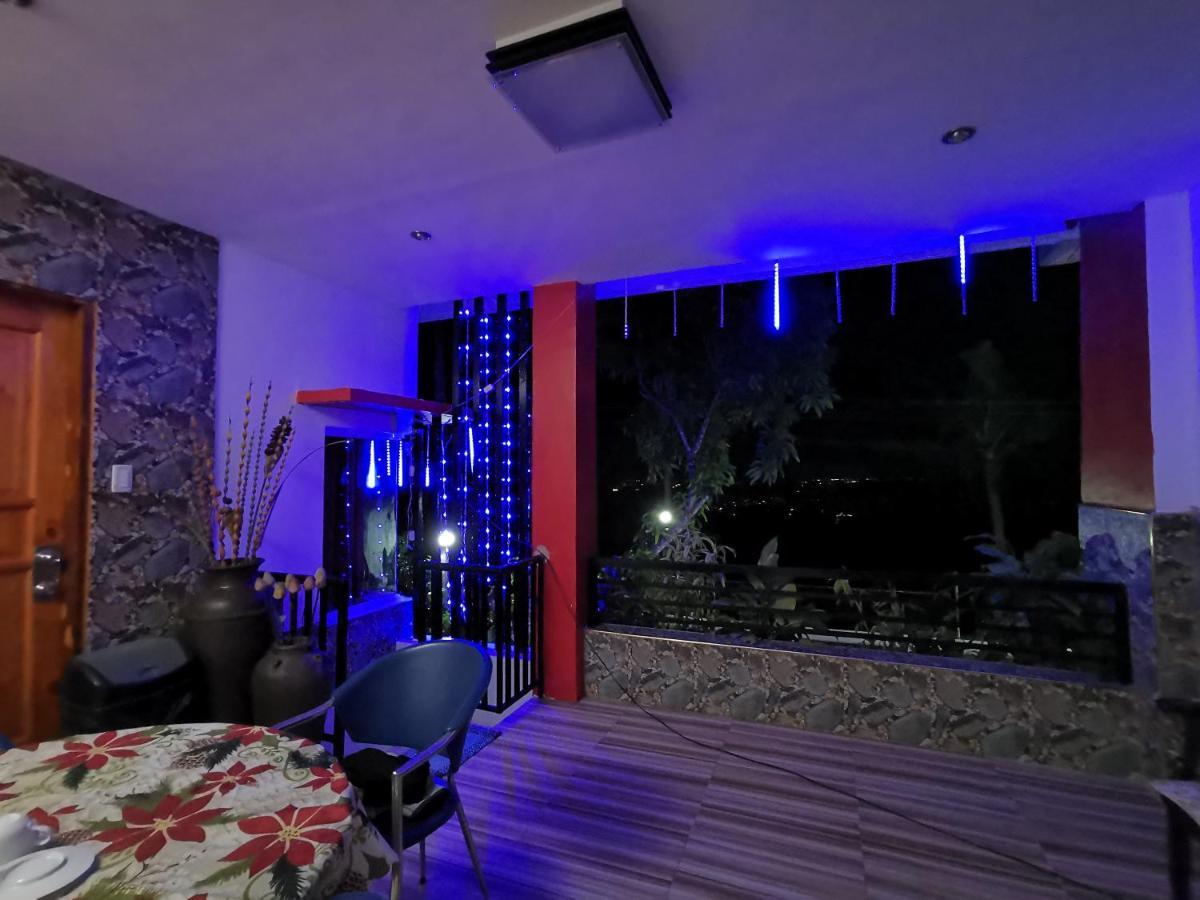 Country Bug Inn تاجيتاي المظهر الخارجي الصورة