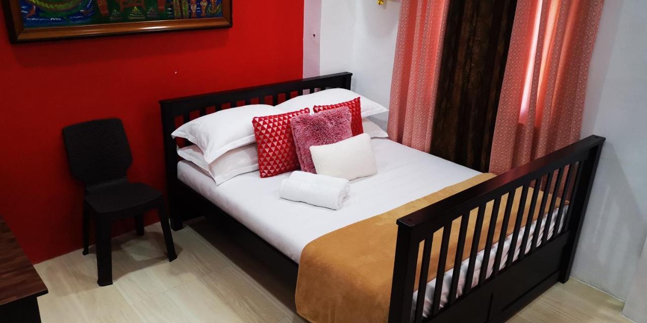 Country Bug Inn تاجيتاي المظهر الخارجي الصورة